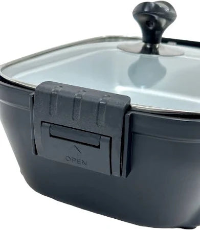 Wildtrak Offroad Portable 12V Roaster Stove | 1.9L Electric Cooker